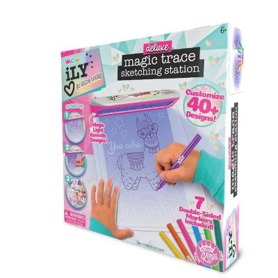 Ily deluxe magic trace sketching station